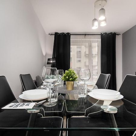 Rakowska 14A 1 Bedroom By Homeprime Varsavia Esterno foto